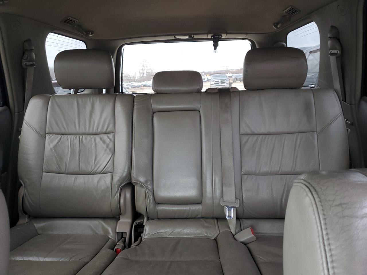 2007 Toyota Sequoia - Image 10