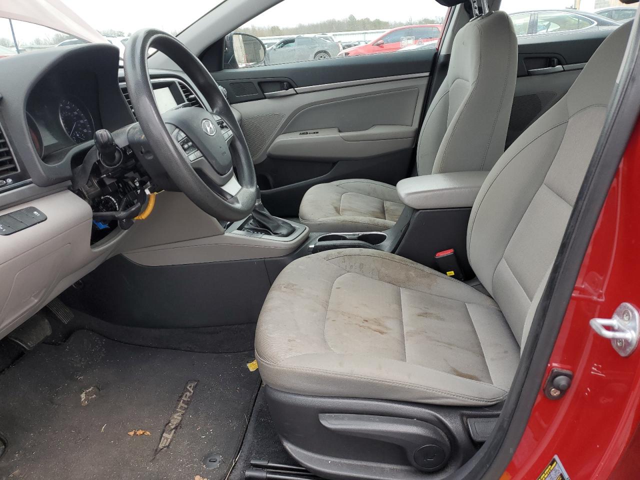 2017 Hyundai Elantra - Image 7