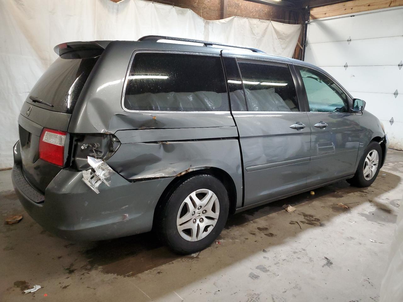 2007 Honda Odyssey - Image 3