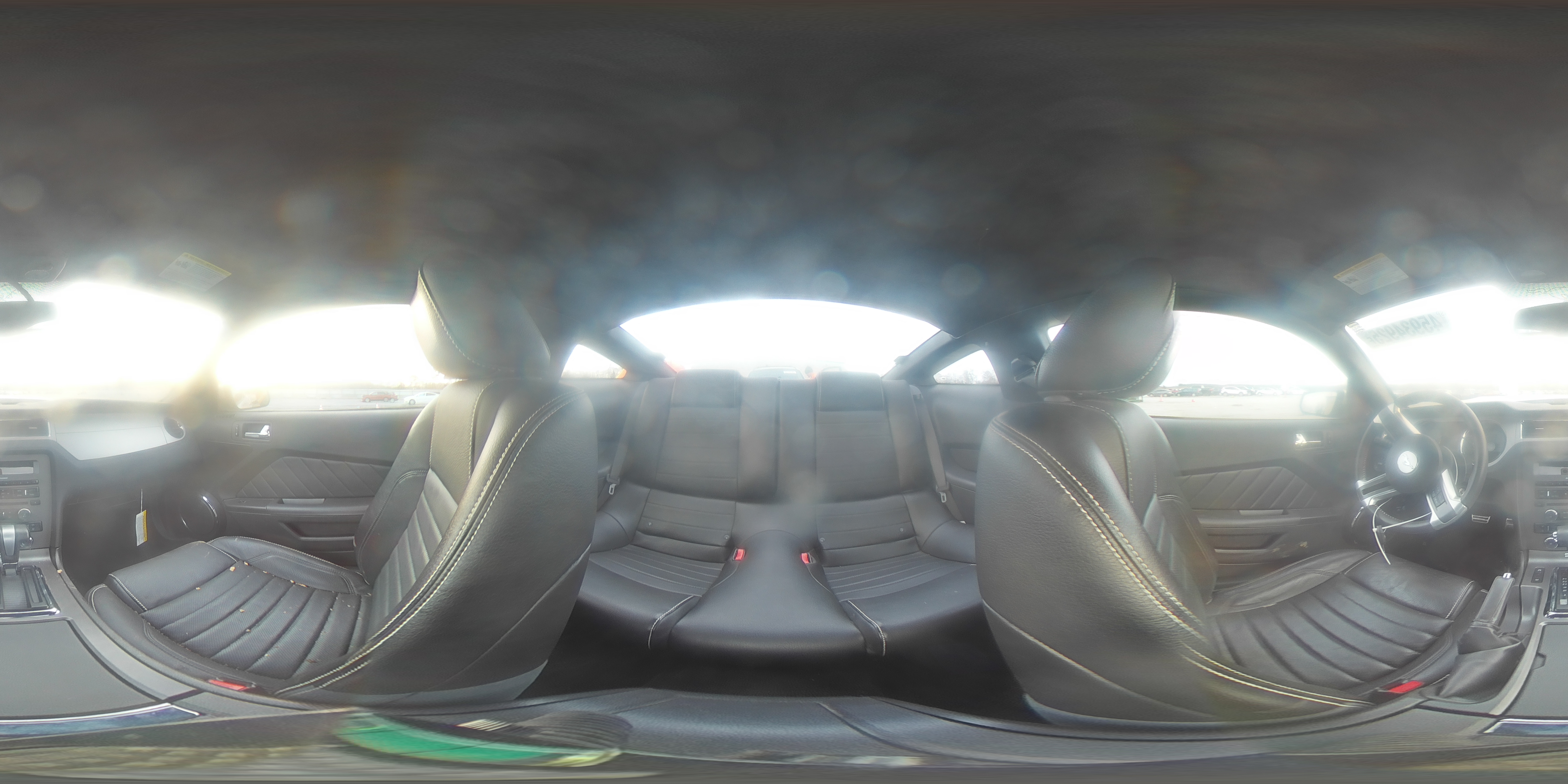 2010 Ford Mustang - Image 13