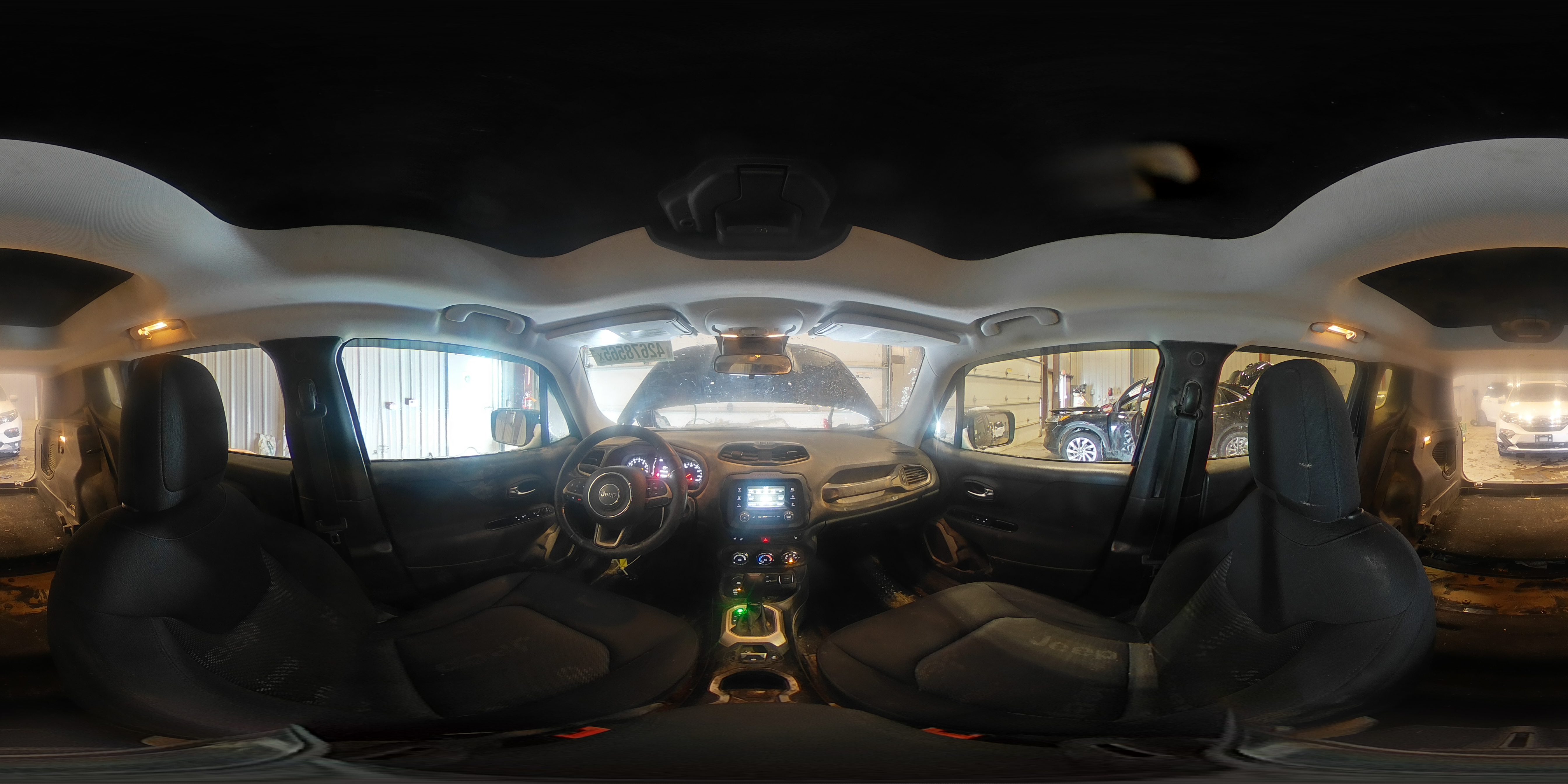 2017 Jeep Renegade - Image 13