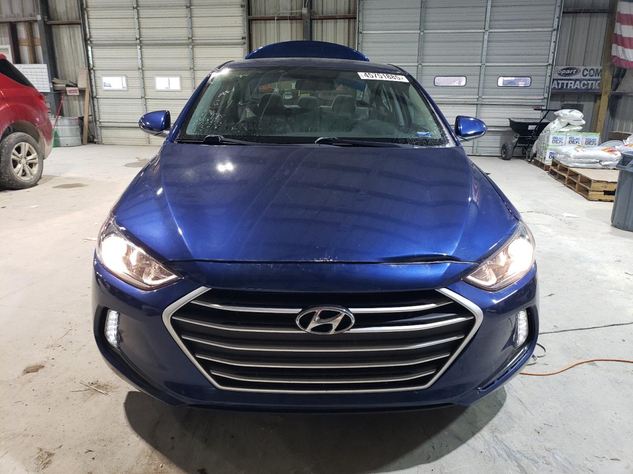 2017 Hyundai Elantra - Image 5