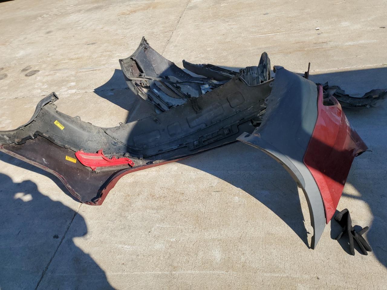 2017 Hyundai Santa Fe - Image 14