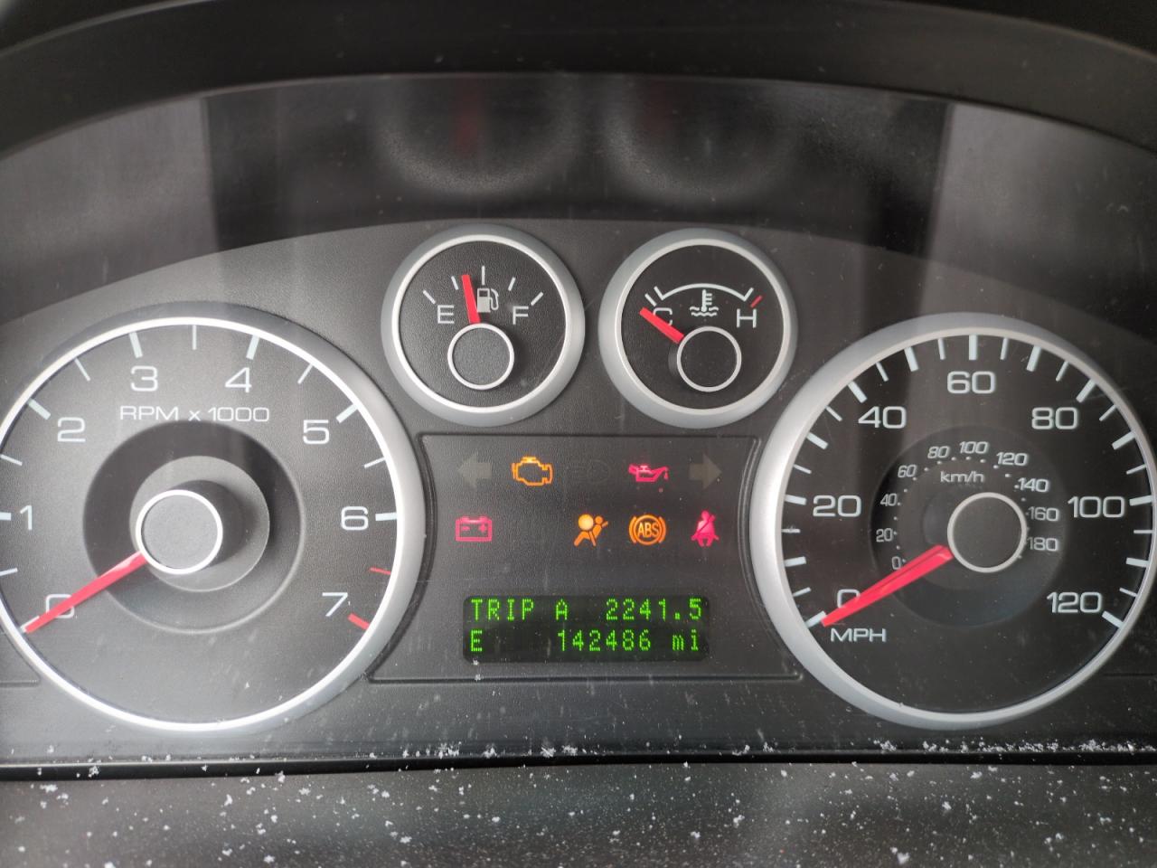 2008 Ford Fusion - Image 9