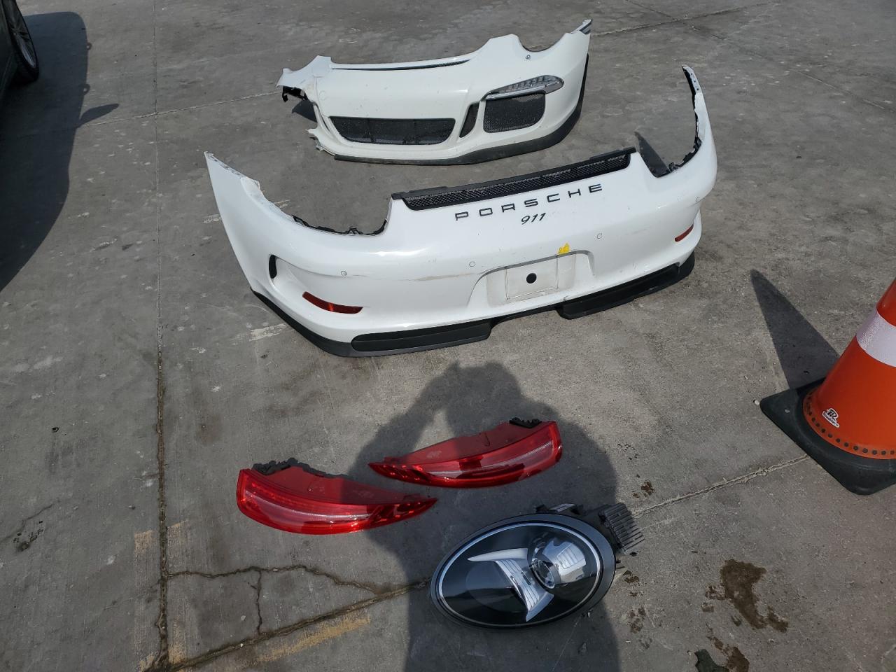 2015 Porsche 911 - Image 12