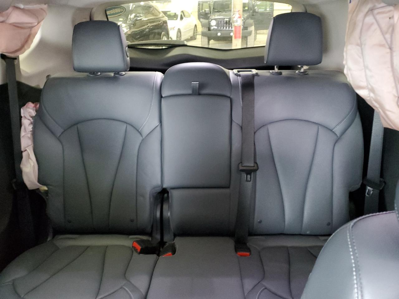 2019 Buick Envision - Image 10