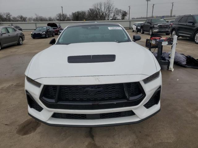  FORD MUSTANG 2024 Biały