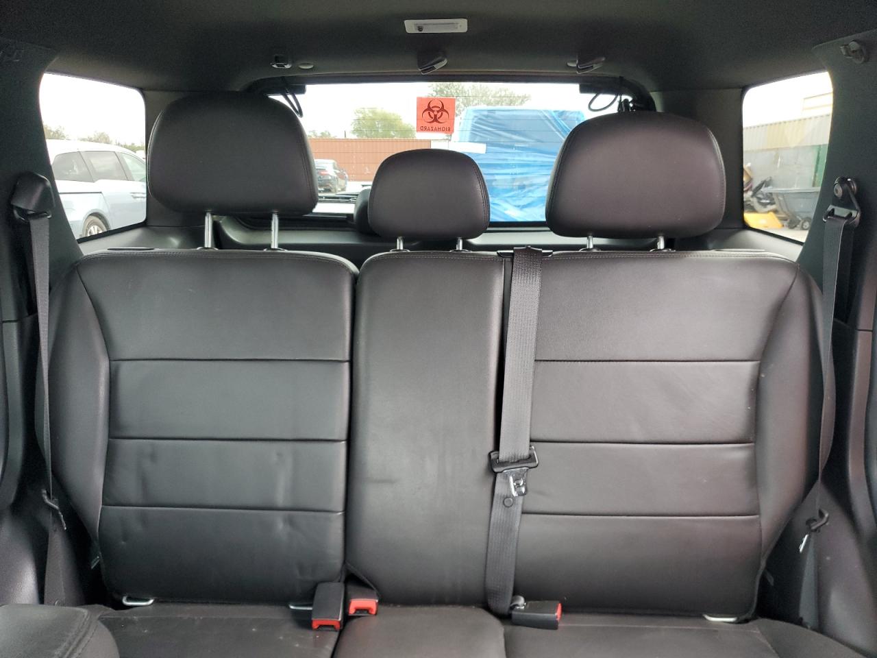 2010 Ford Escape - Image 10
