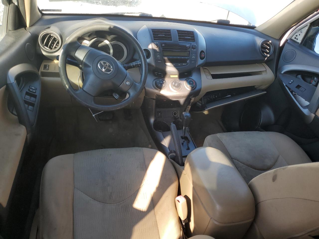 2009 Toyota RAV 4 - Image 8