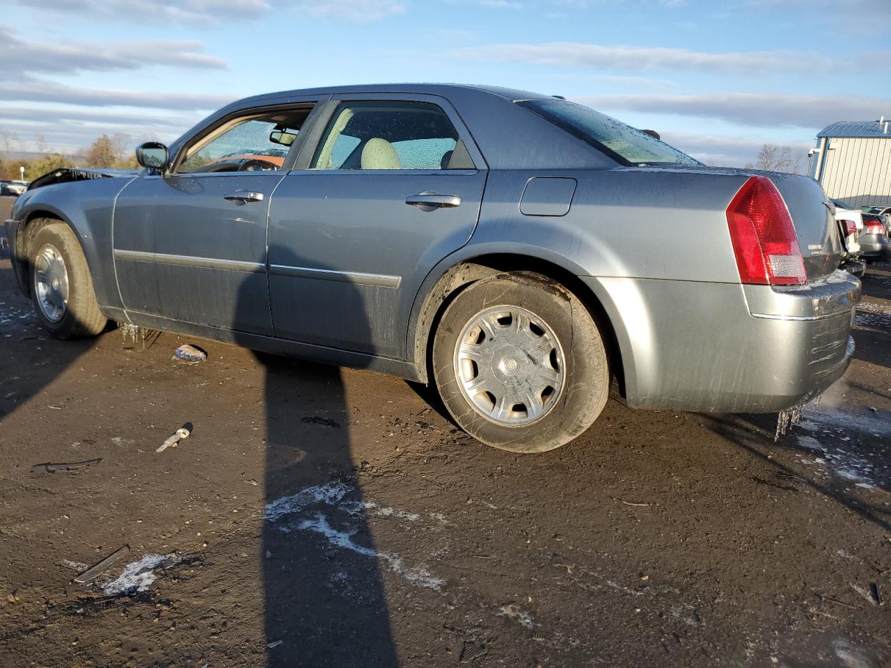 2006 Chrysler 300 - Image 2