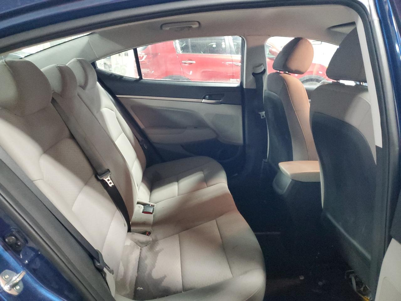 2020 Hyundai Elantra - Image 10