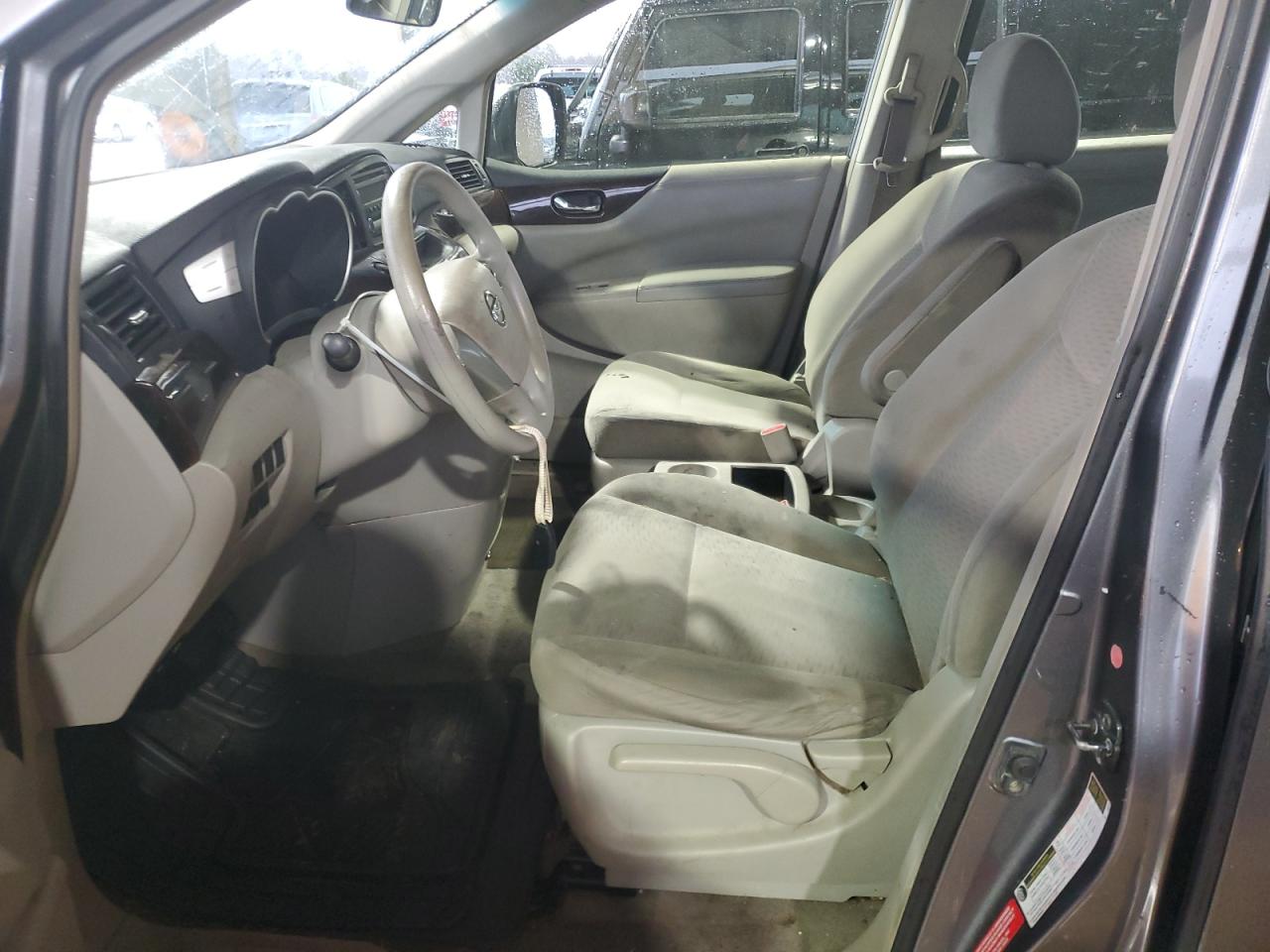 2014 Nissan Quest - Image 7