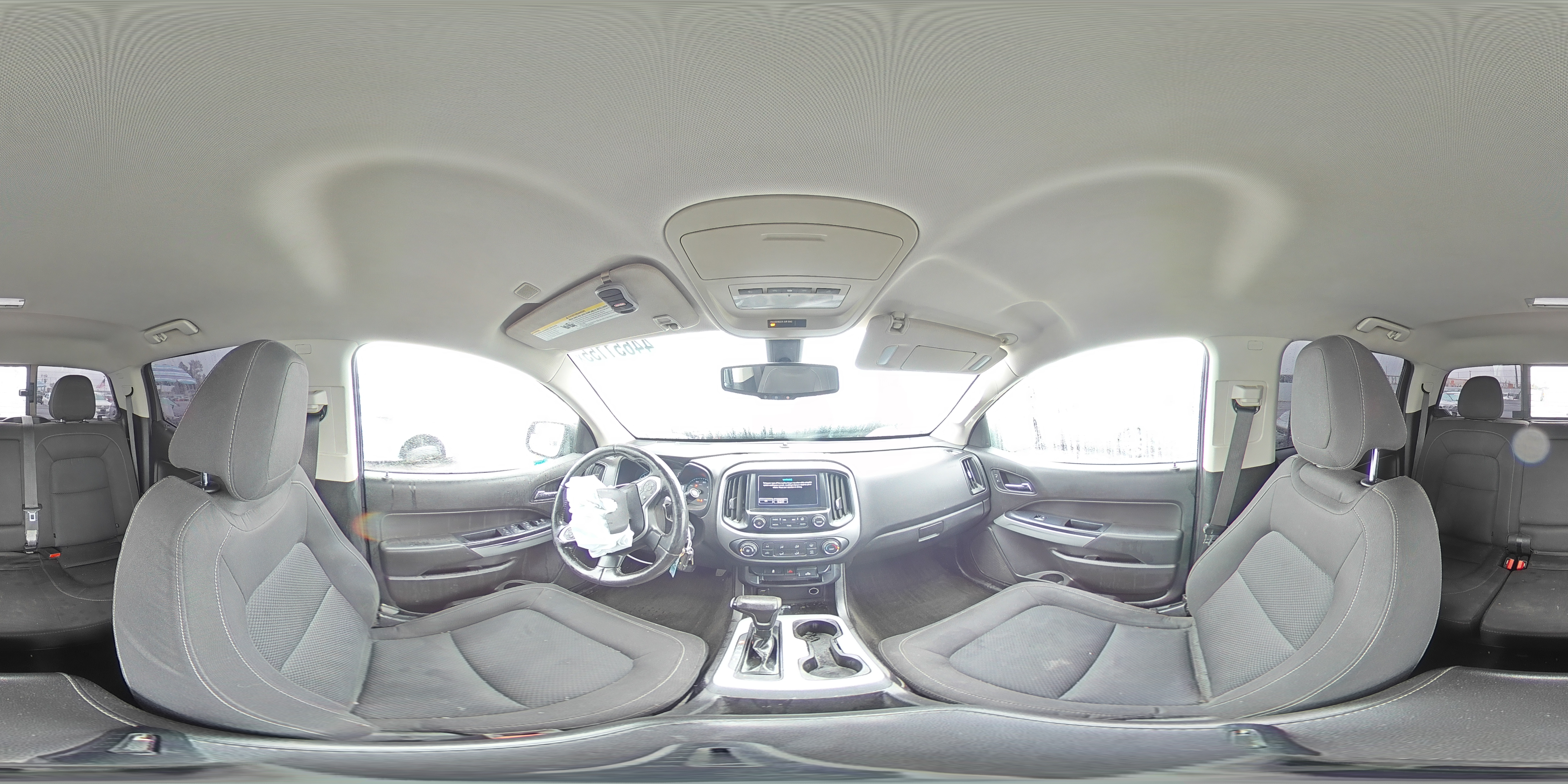 2017 Chevrolet Colorado - Image 13