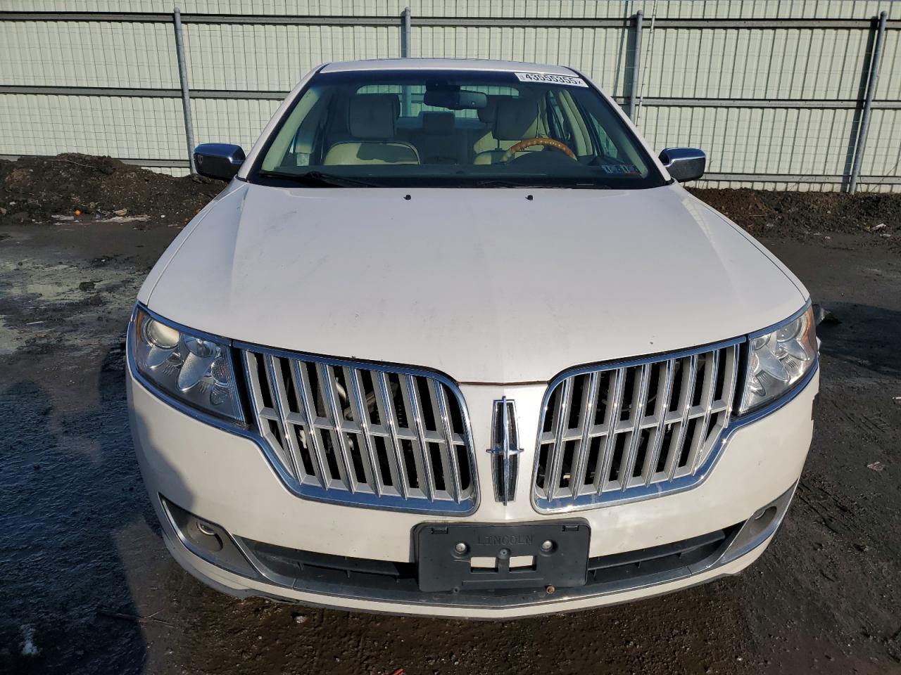 2011 Lincoln MKZ - Image 5