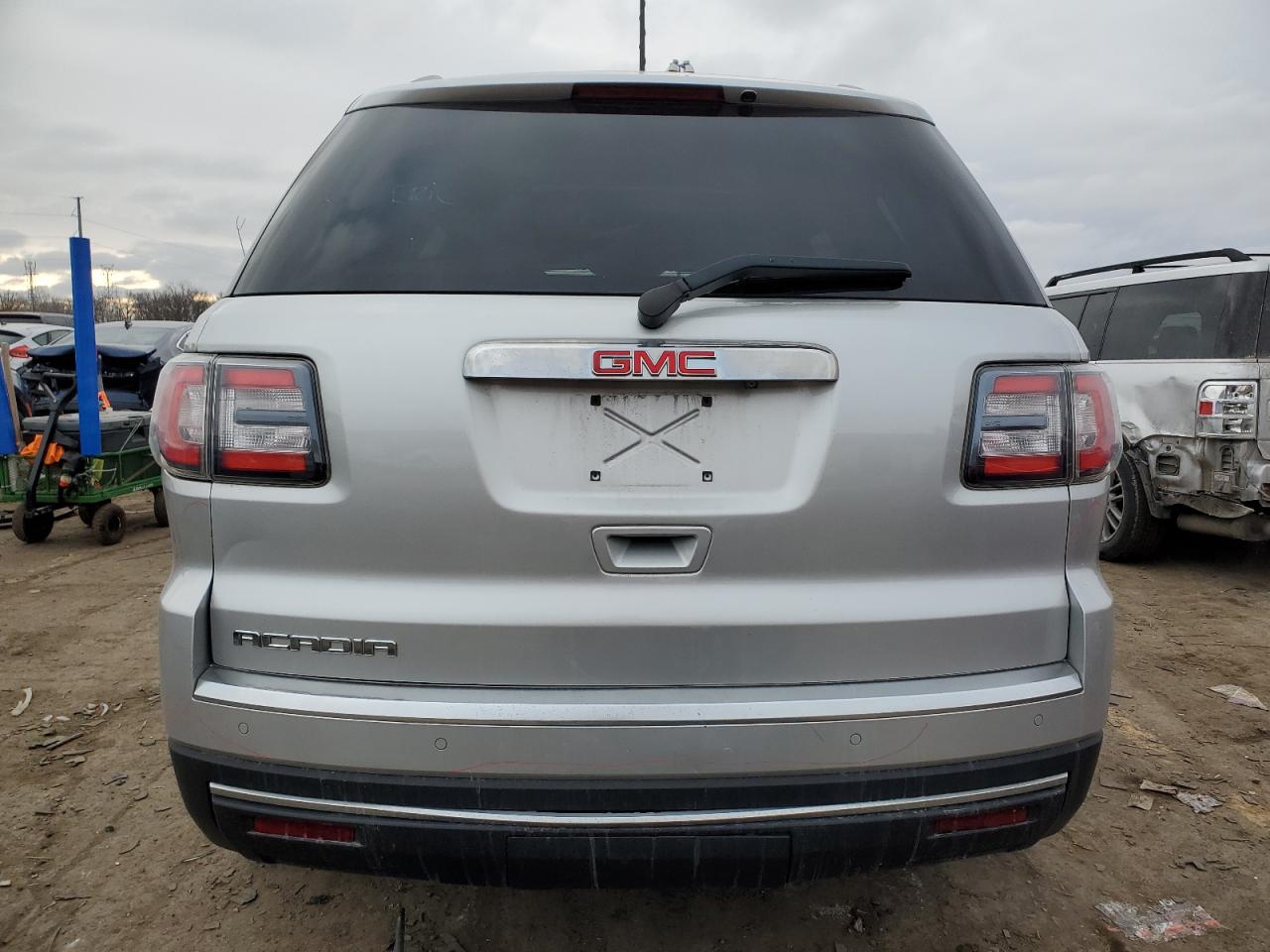 2015 GMC Acadia - Image 6