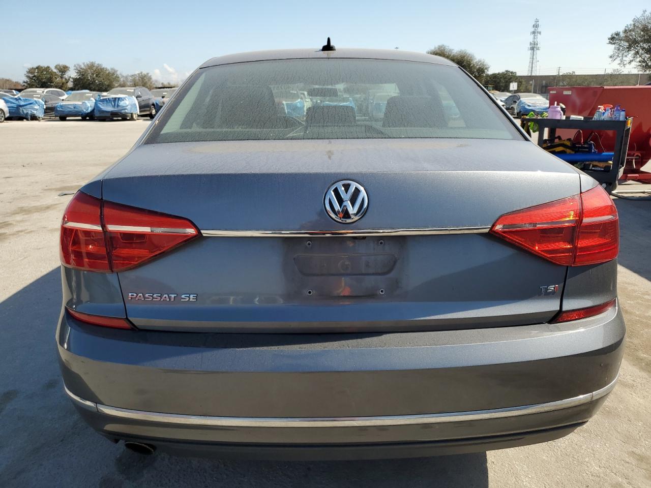 2016 Volkswagen Passat - Image 6