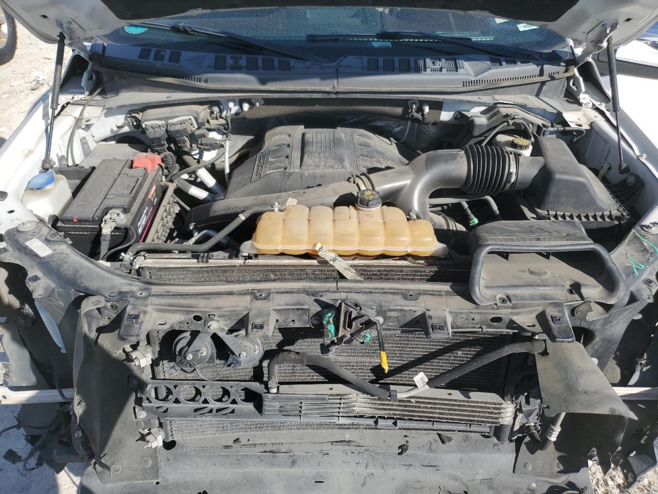 2015 Ford F-150 - Image 11