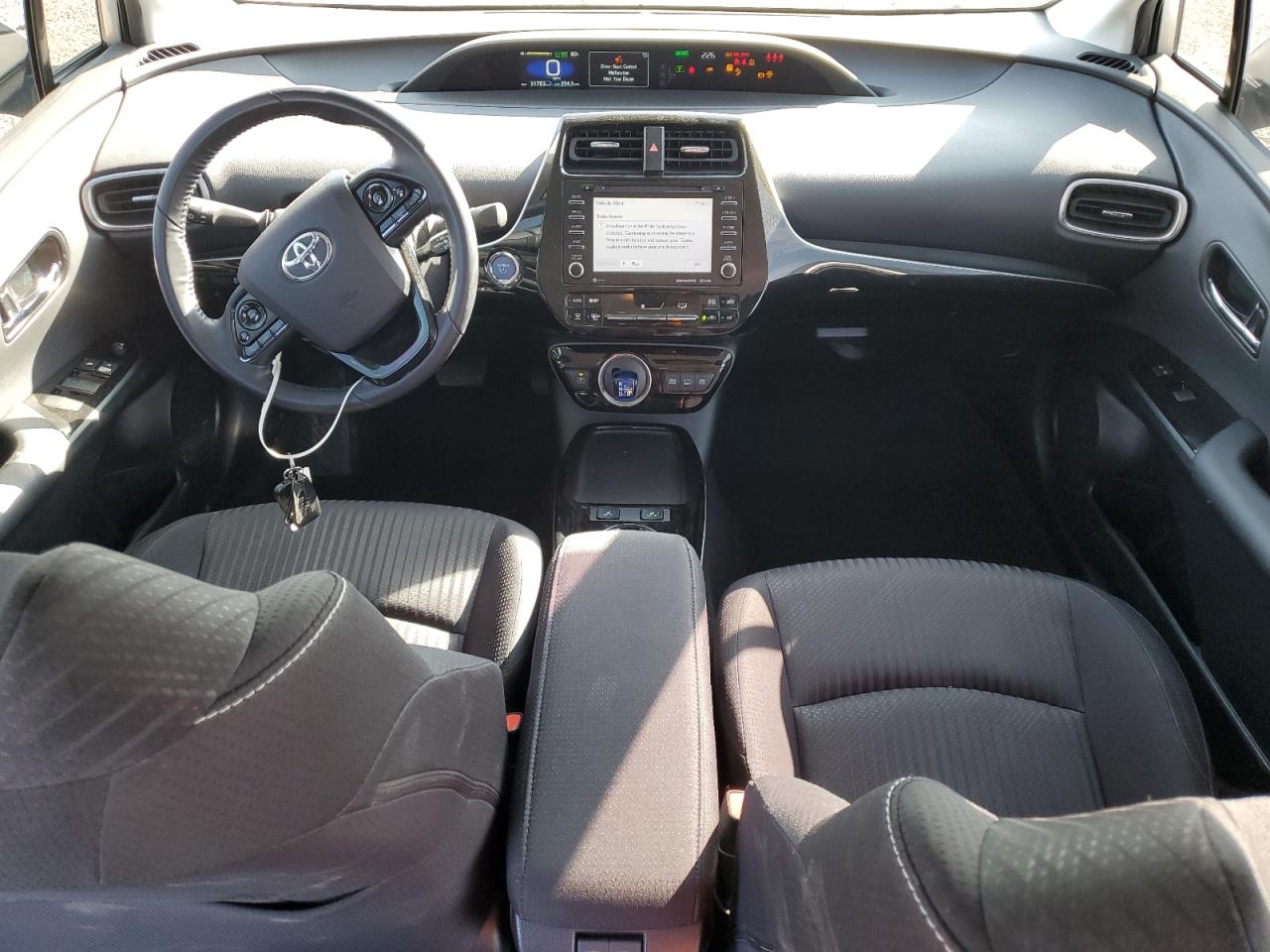 2021 Toyota Prius - Image 8