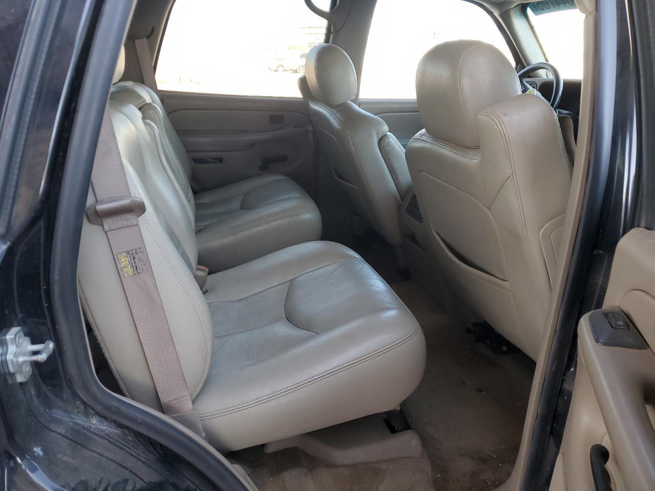 2006 GMC Yukon - Image 11