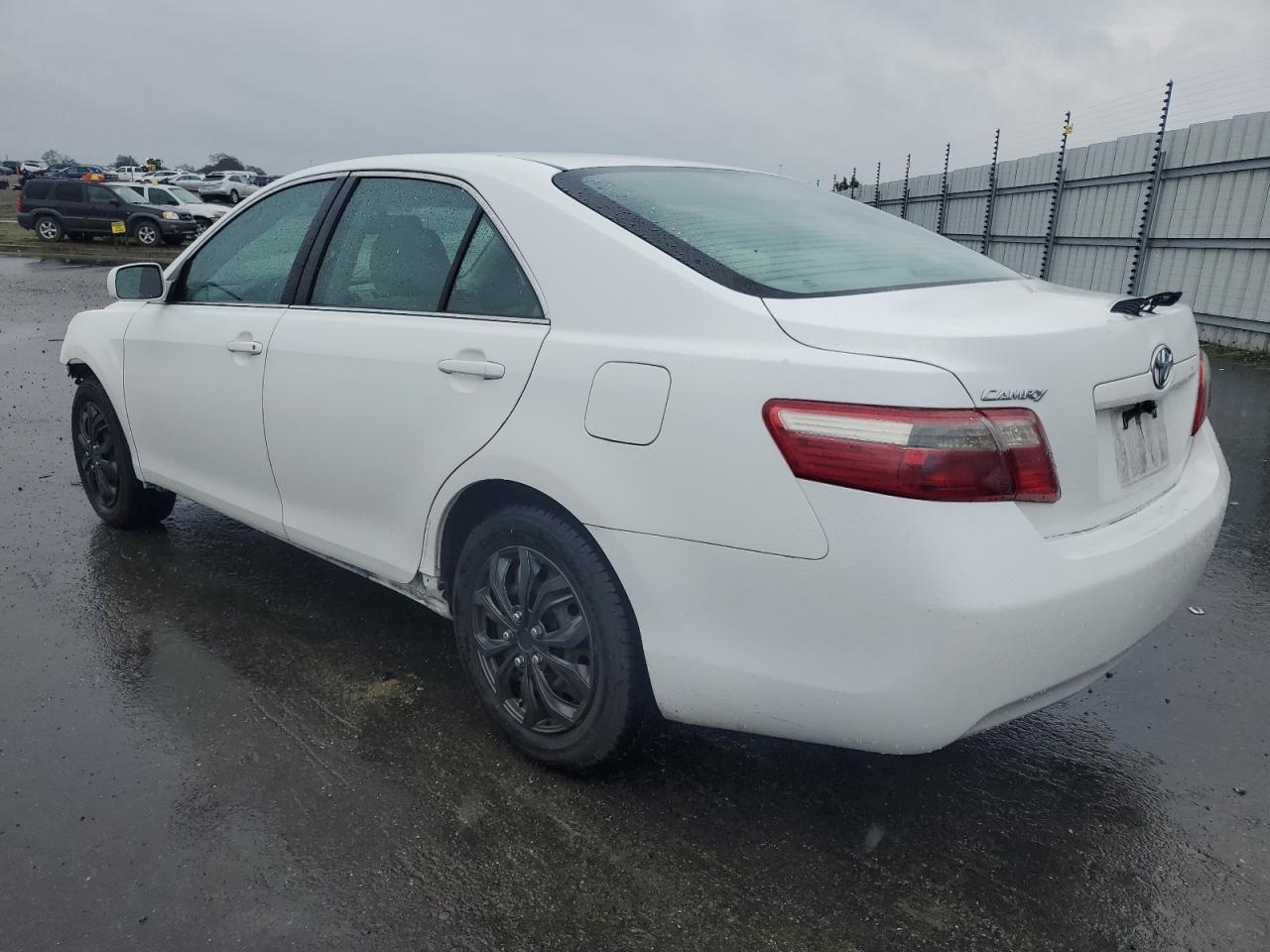 2009 Toyota Camry - Image 2
