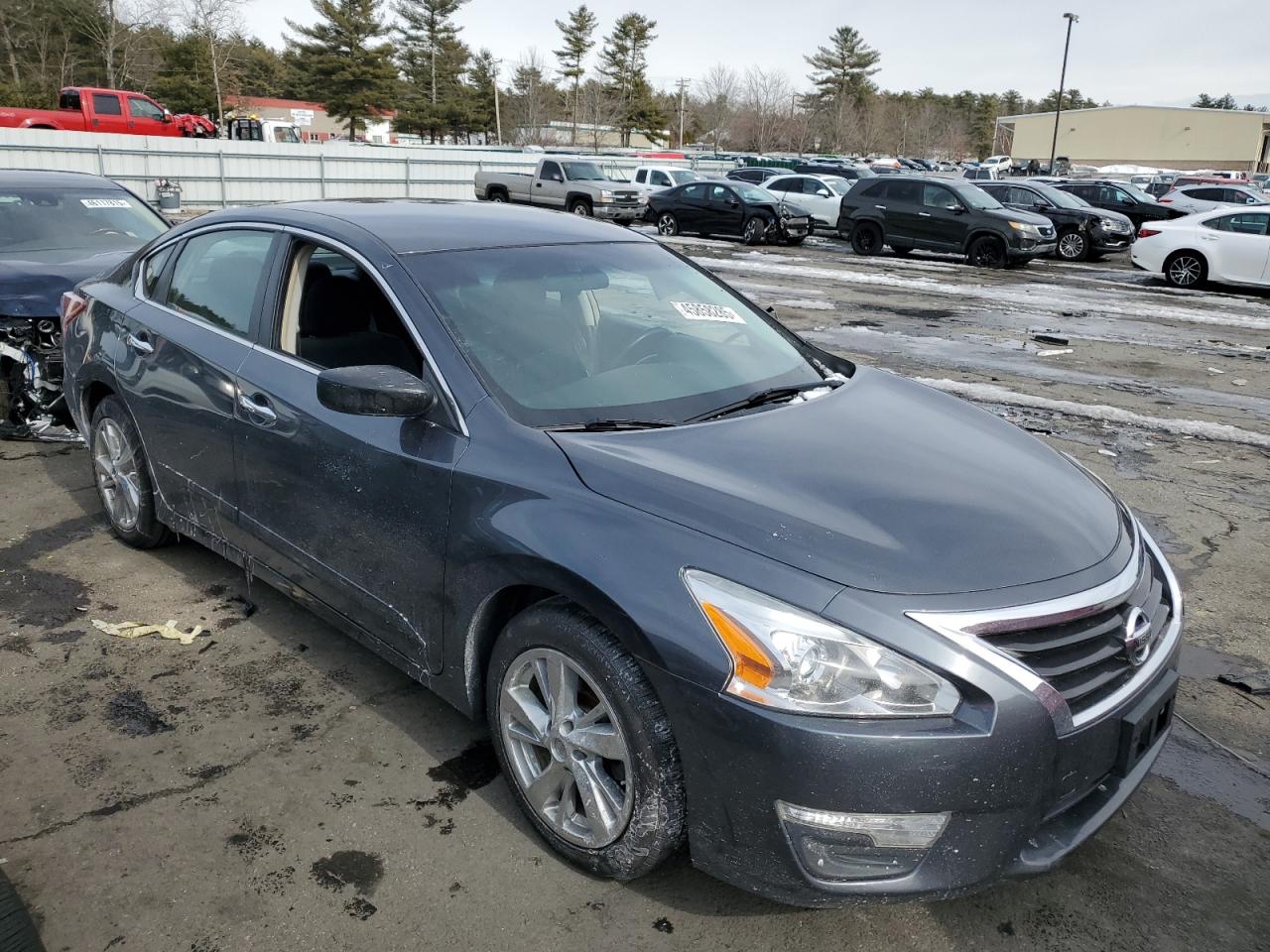 2013 Nissan Altima - Image 4