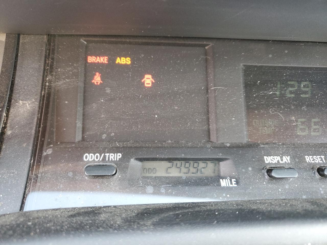 2004 Toyota Avalon - Image 9