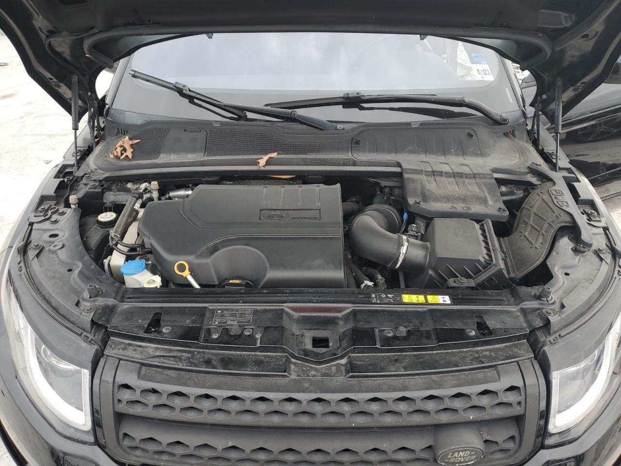 2018 Land Rover Range Rover - Image 12
