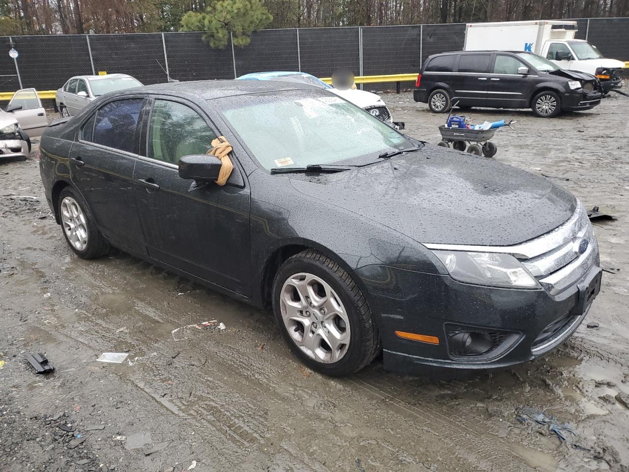 2010 Ford Fusion - Image 4
