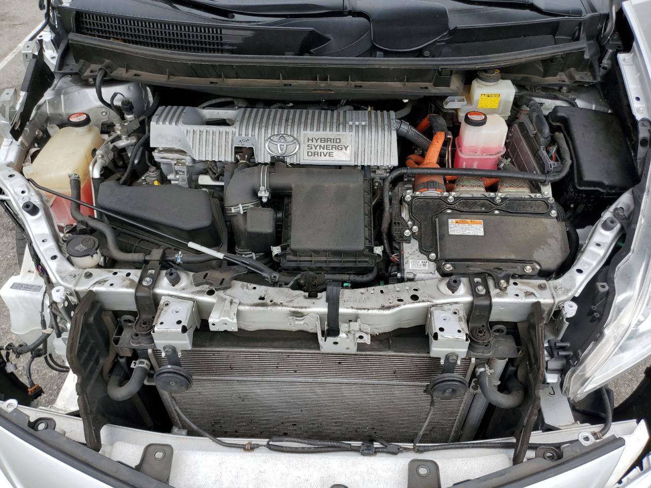 2014 Toyota Prius - Image 11