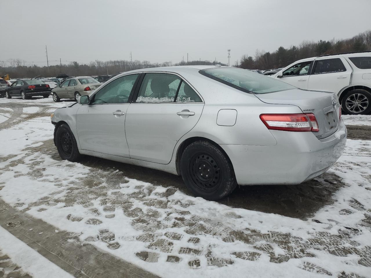 2010 Toyota Camry - Image 2