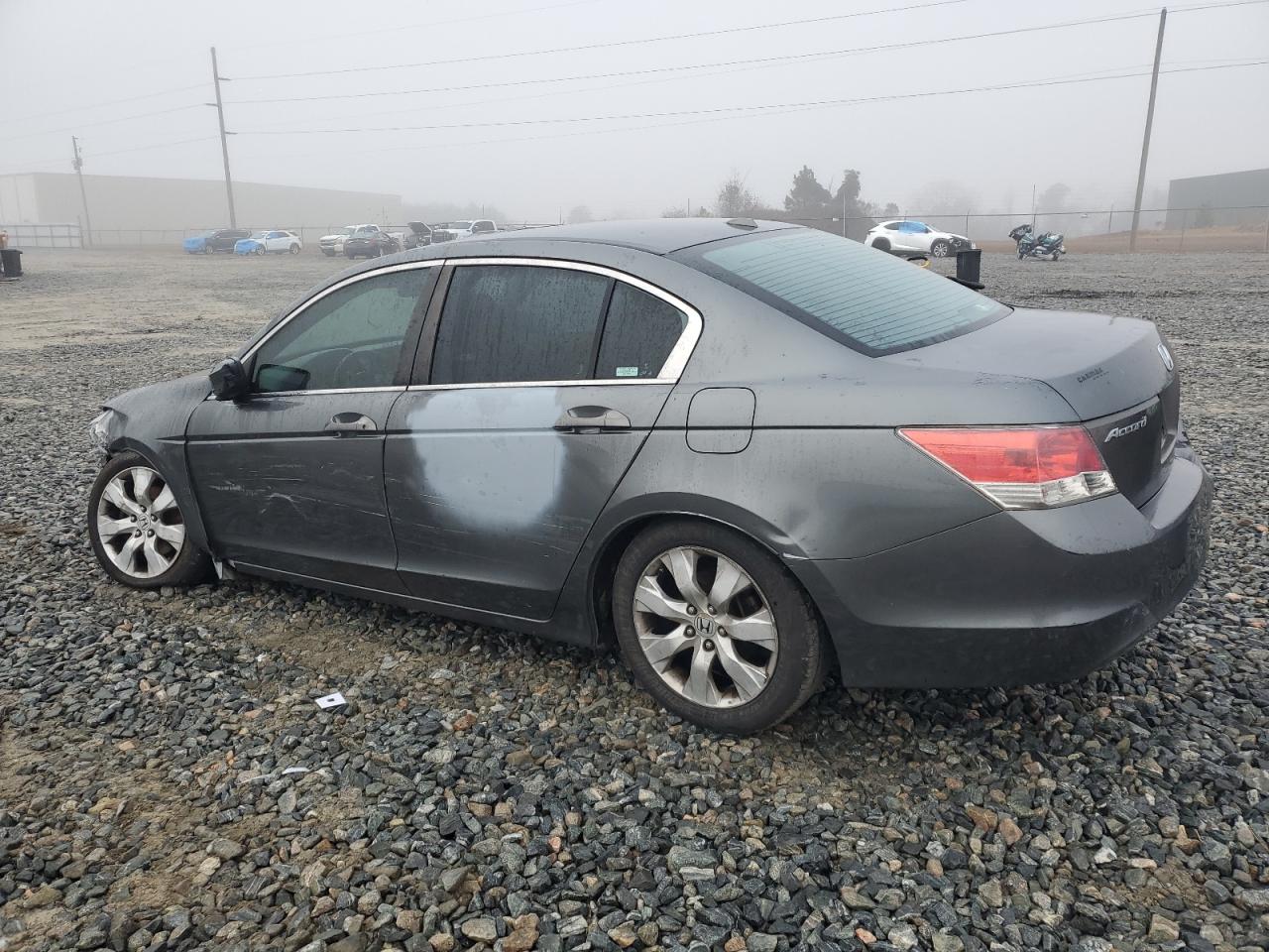 2009 Honda Accord - Image 2