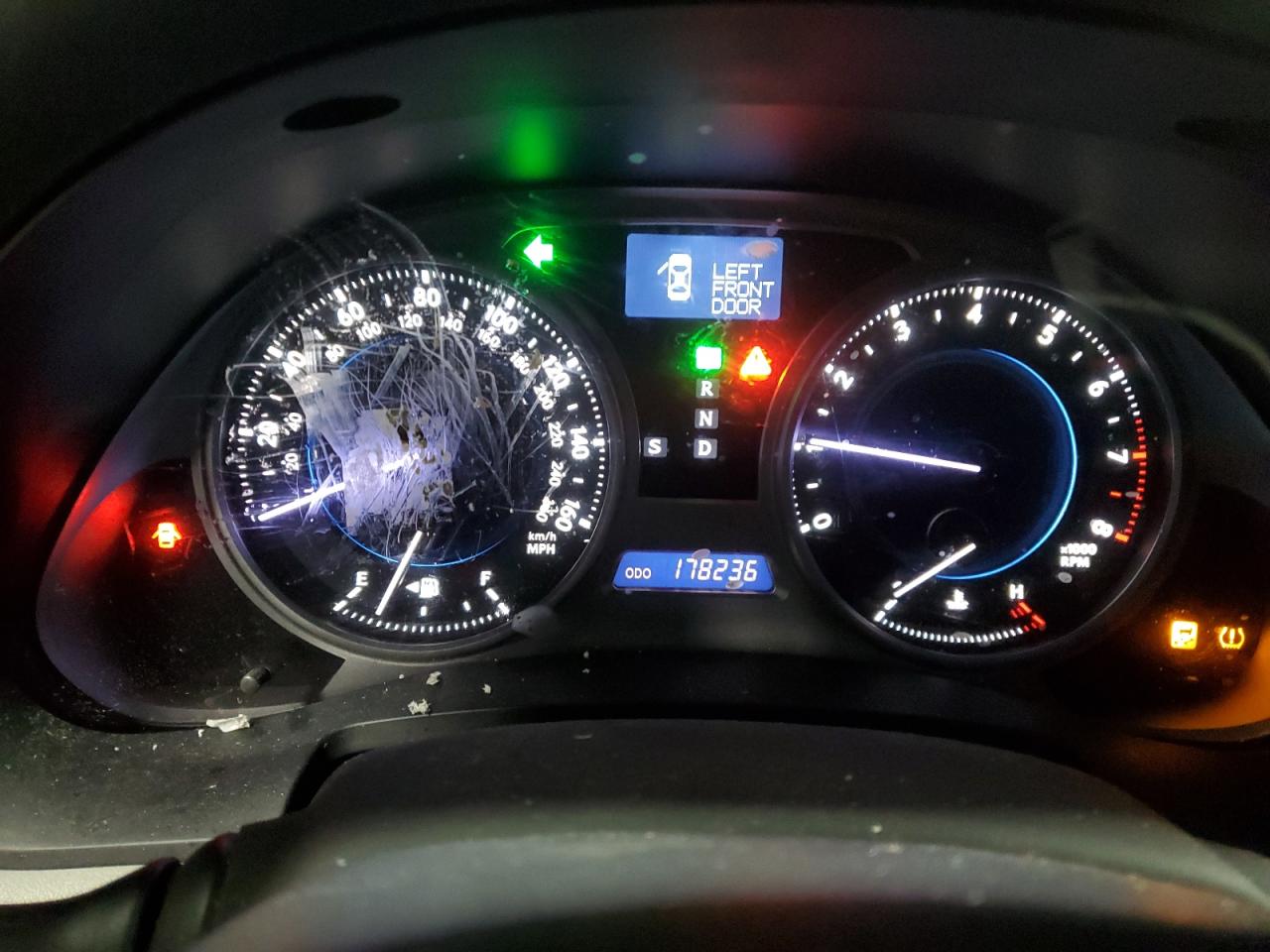 2007 Lexus IS - Image 9