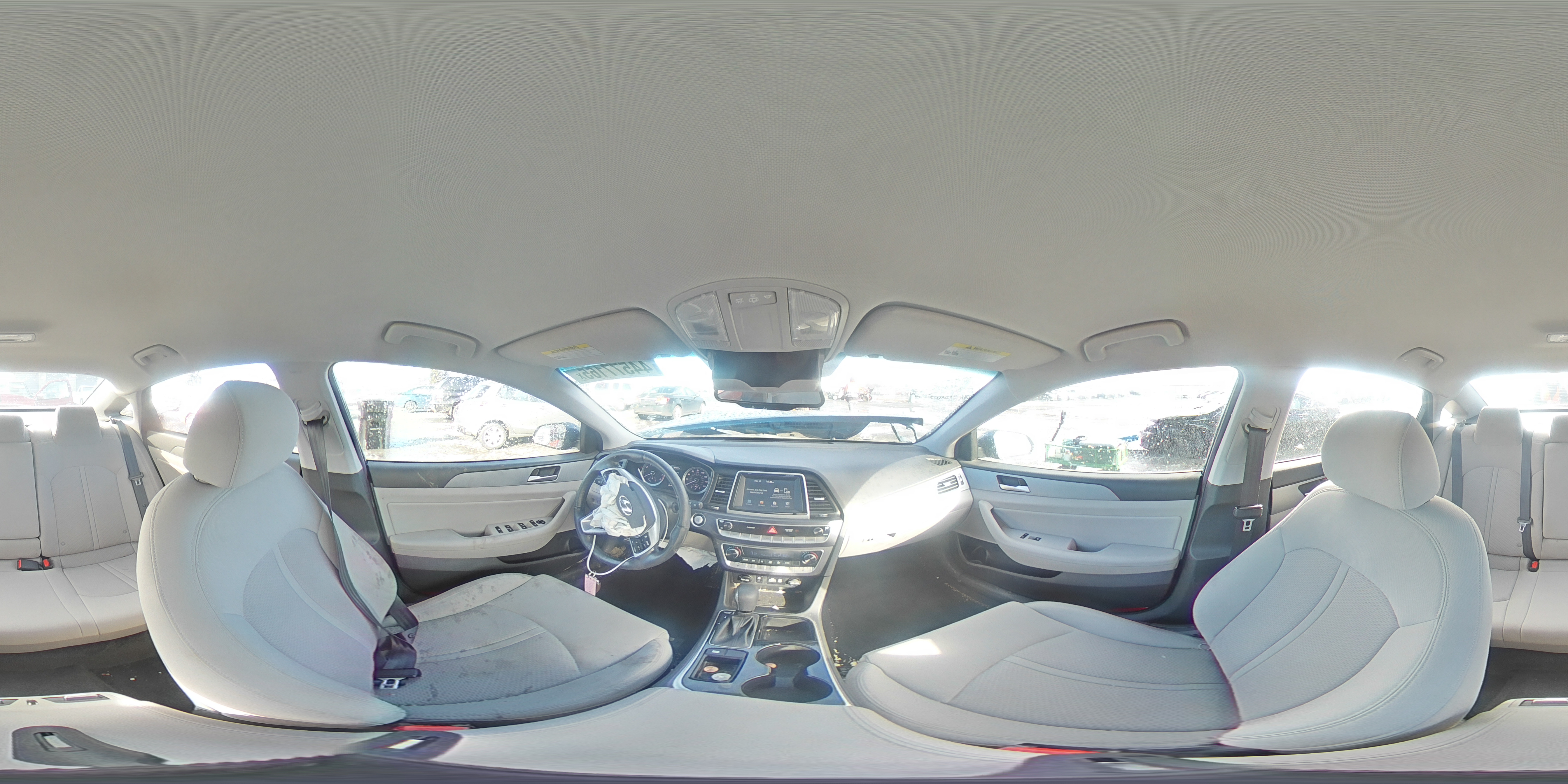 2018 Hyundai Sonata - Image 13