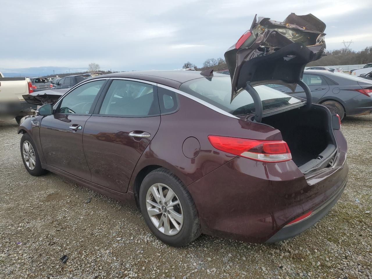 2018 Kia Optima - Image 2