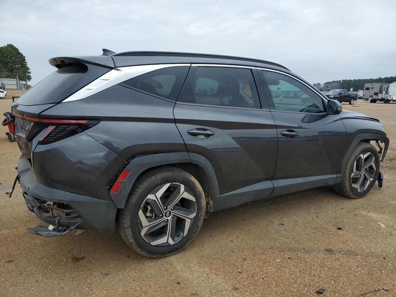 2022 Hyundai Tucson - Image 3