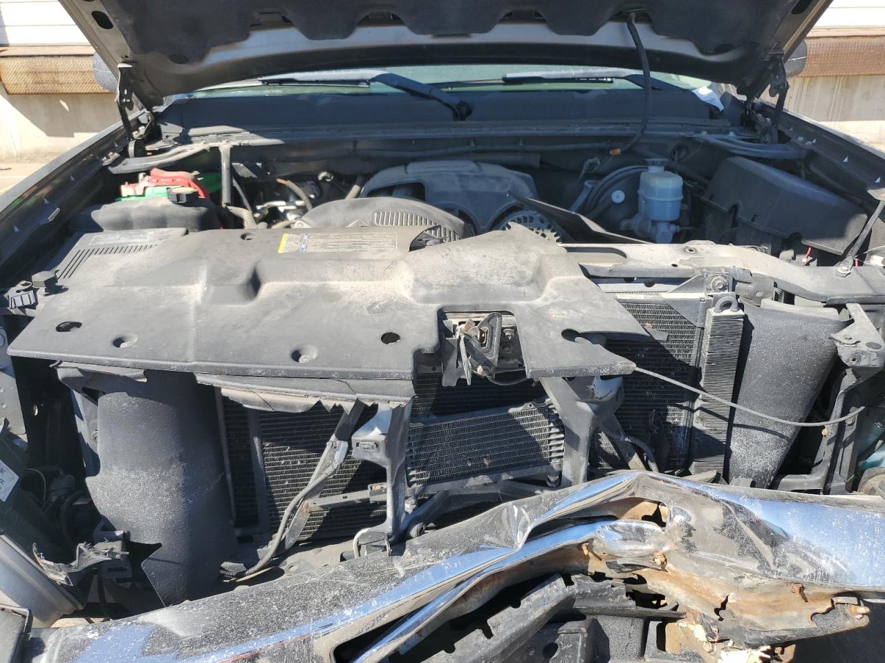 2009 Chevrolet Silverado - Image 12