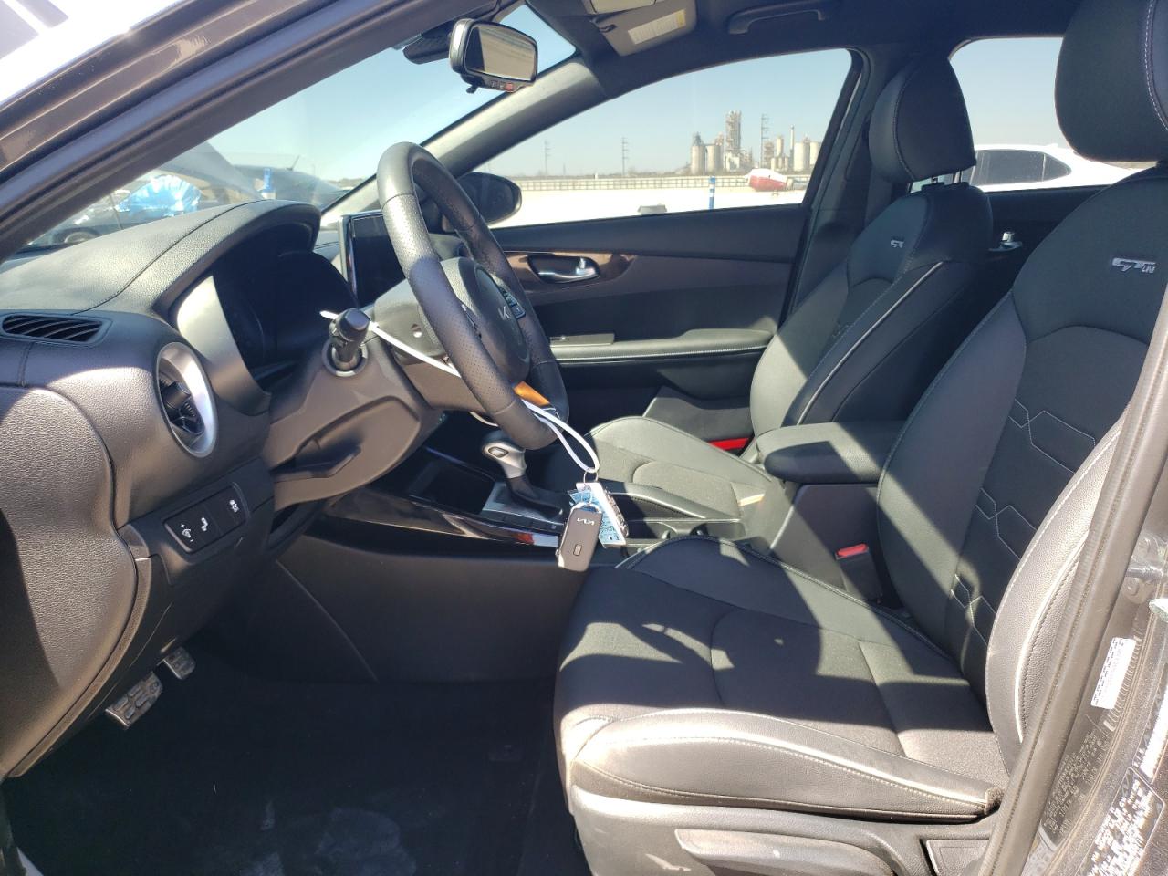 2024 Kia Forte - Image 7