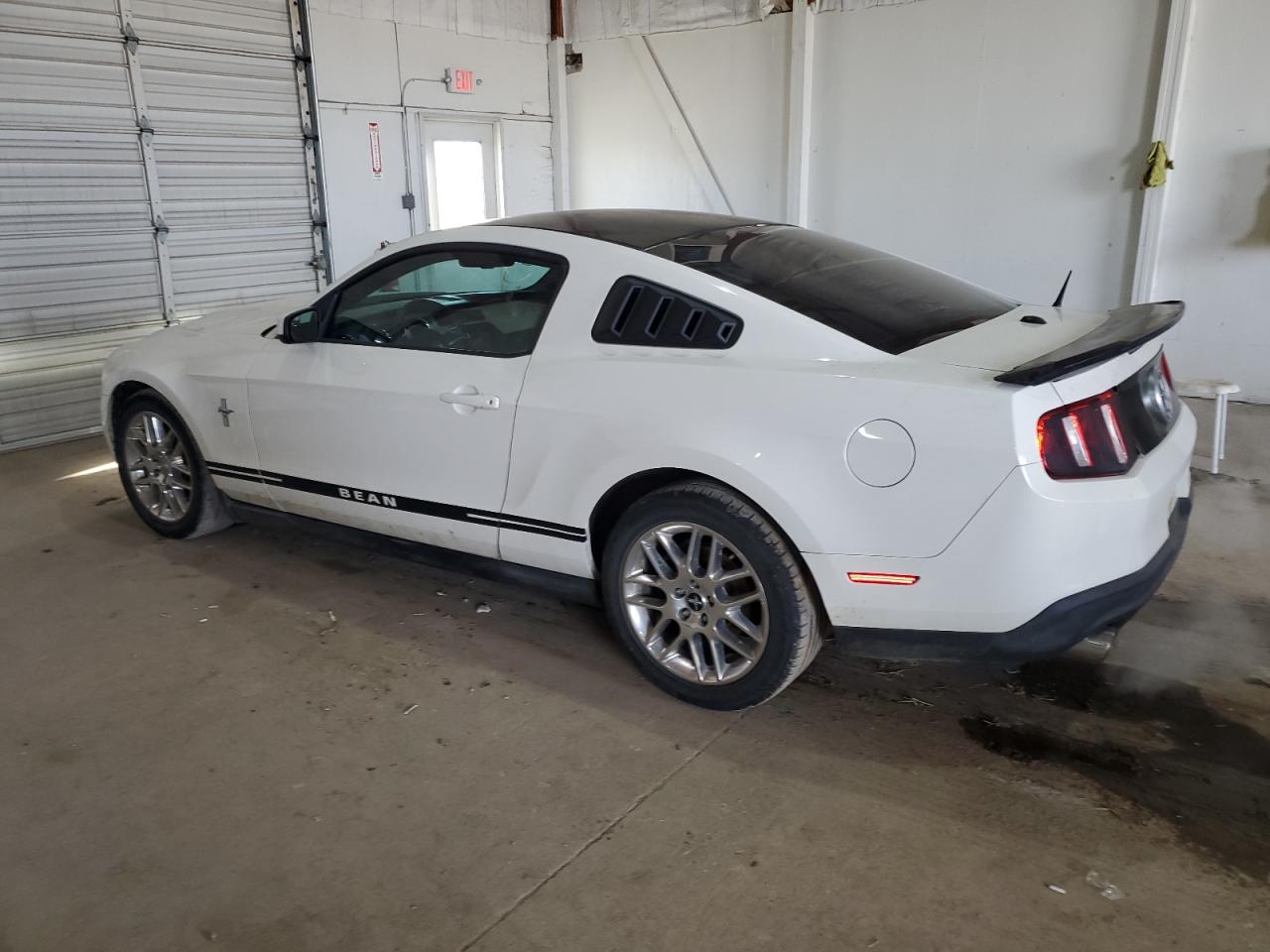 2012 Ford Mustang - Image 2