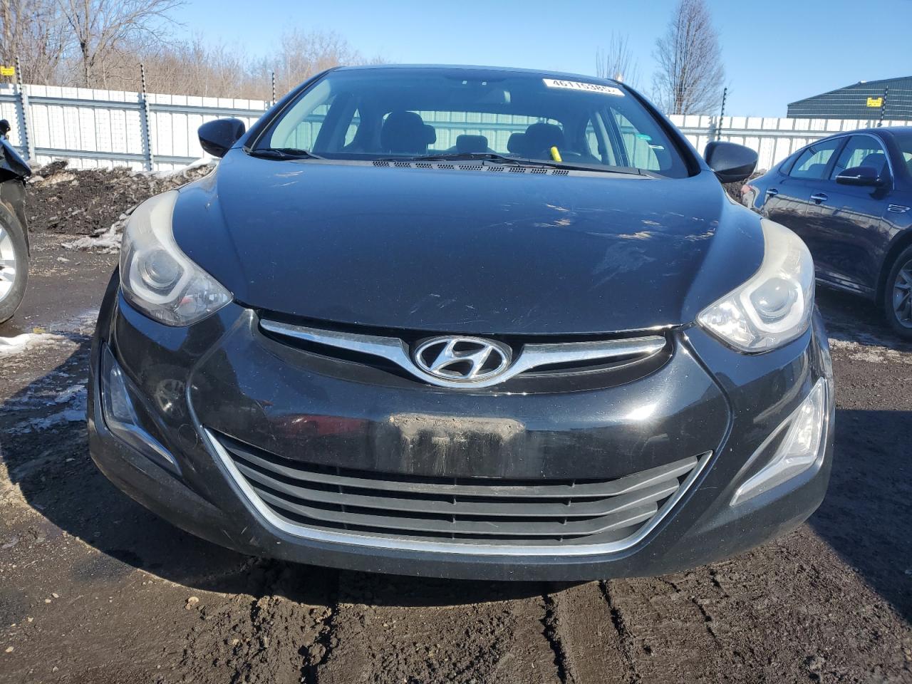 2015 Hyundai Elantra - Image 5