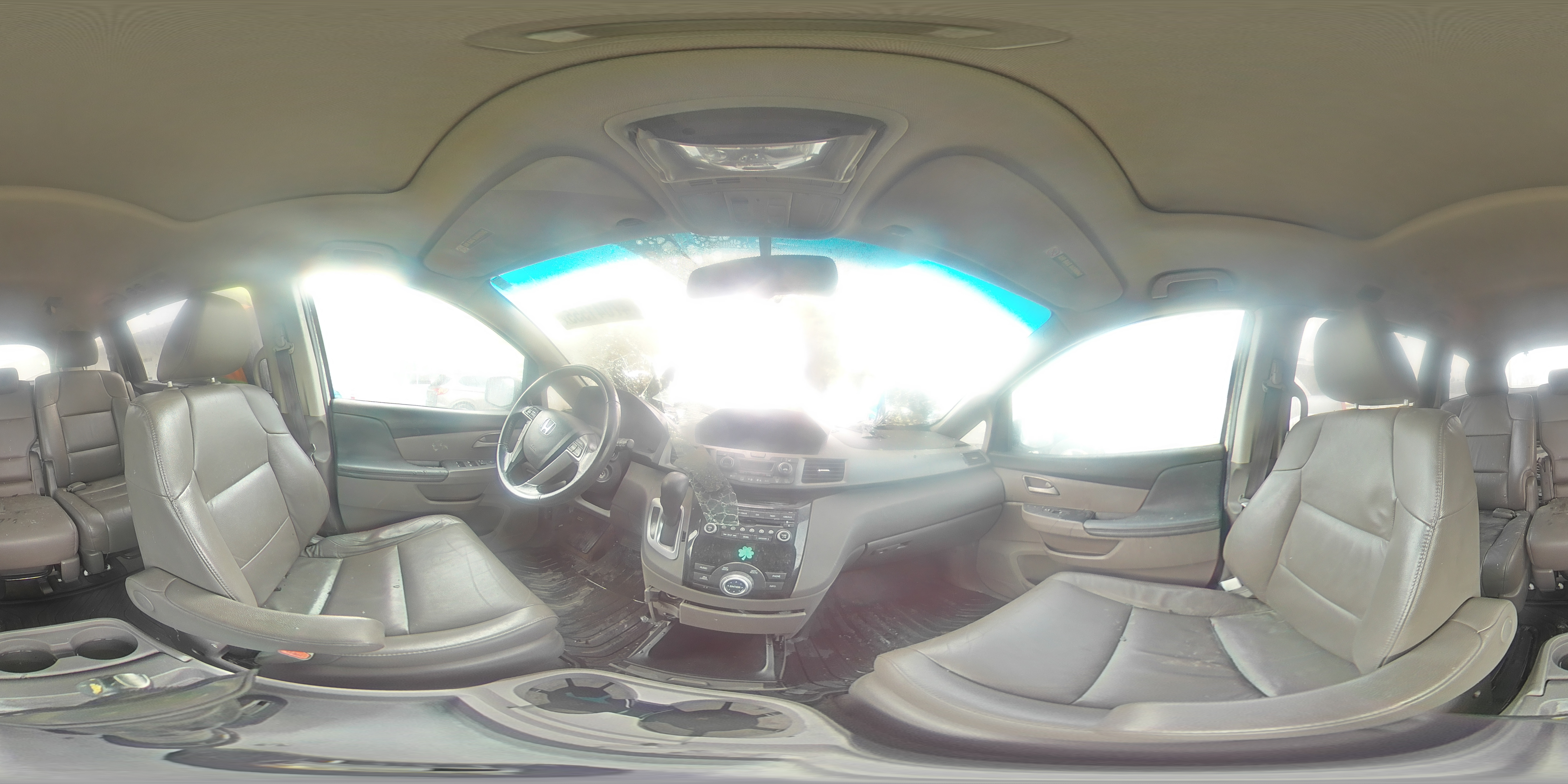 2012 Honda Odyssey - Image 13