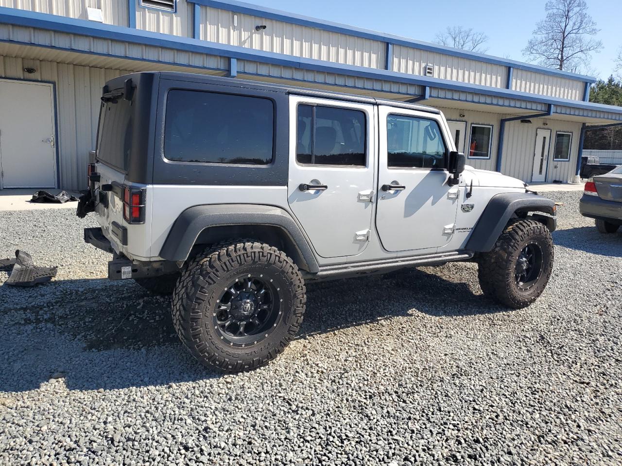 2012 Jeep Wrangler - Image 3