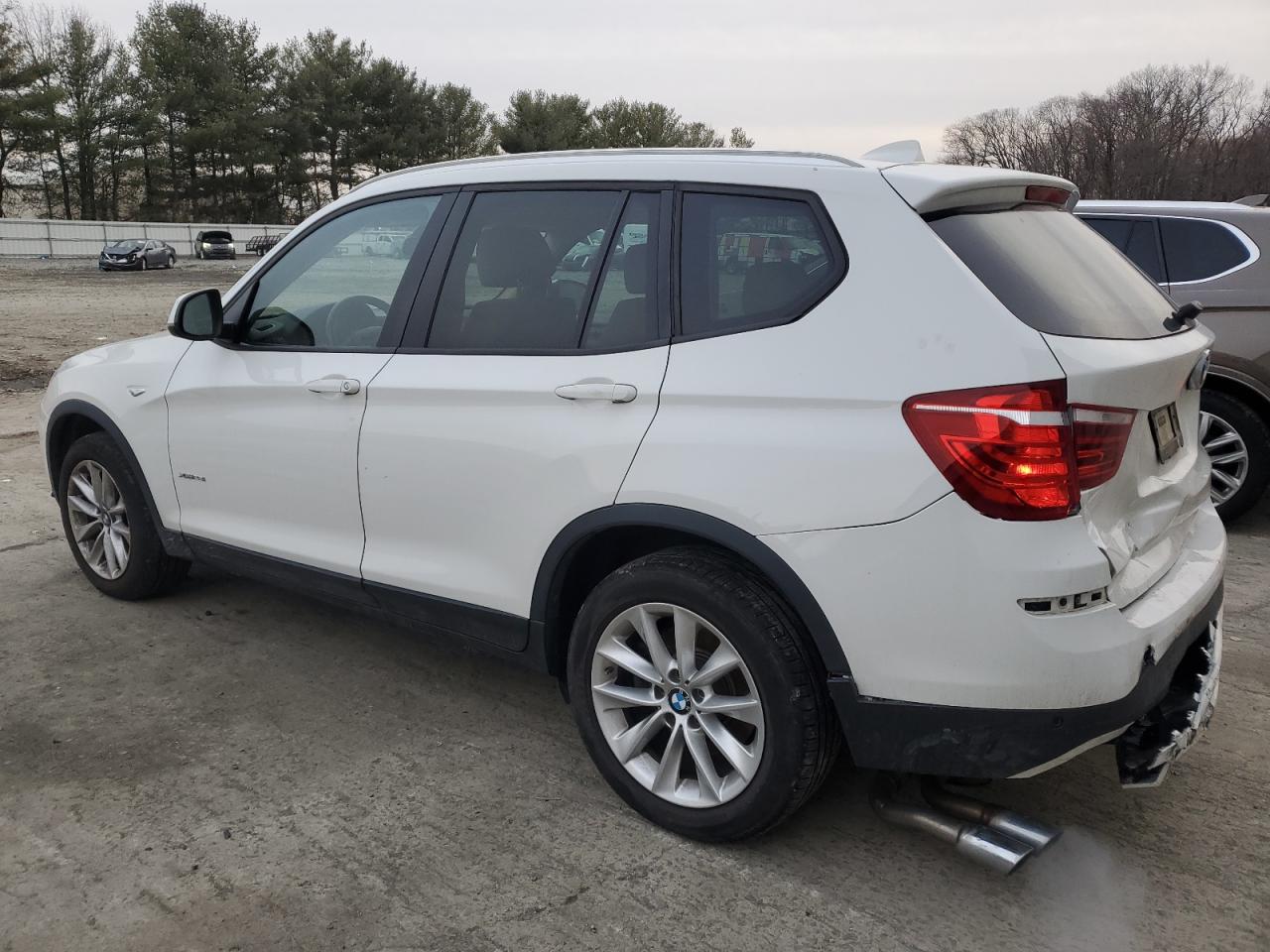2016 BMW X3 - Image 2
