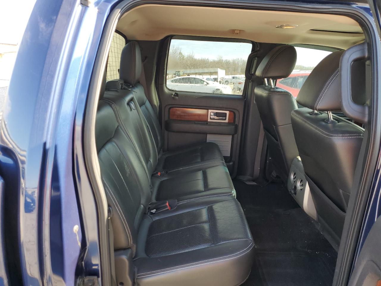 2010 Ford F-150 - Image 10