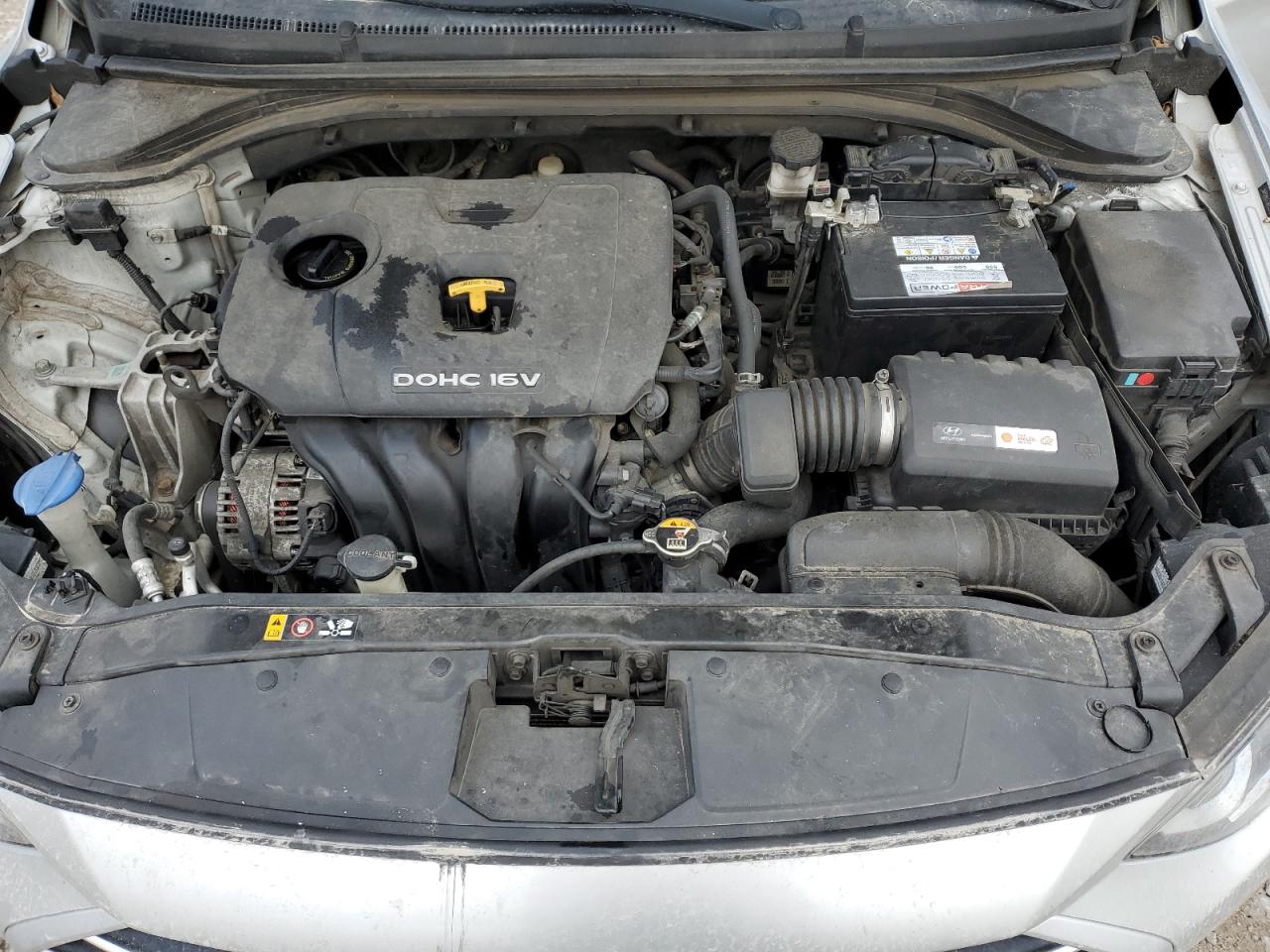 2018 Hyundai Elantra - Image 11