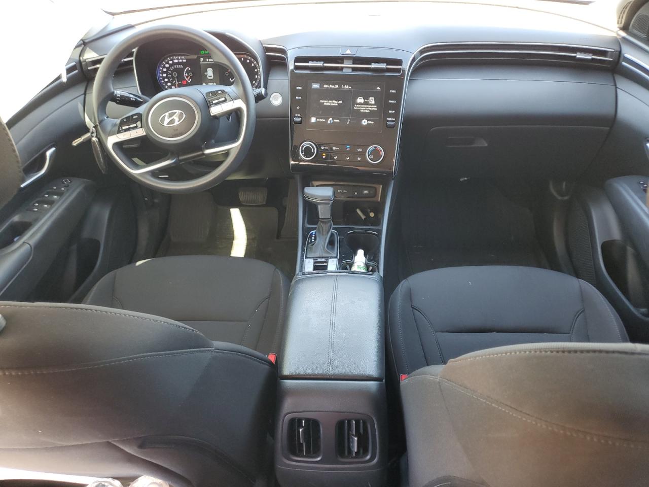 2023 Hyundai Tucson - Image 8