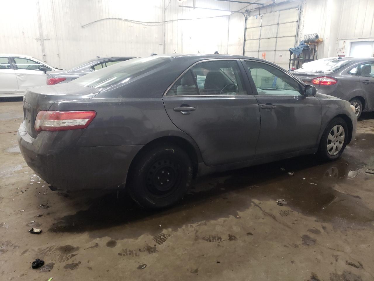 2011 Toyota Camry - Image 3