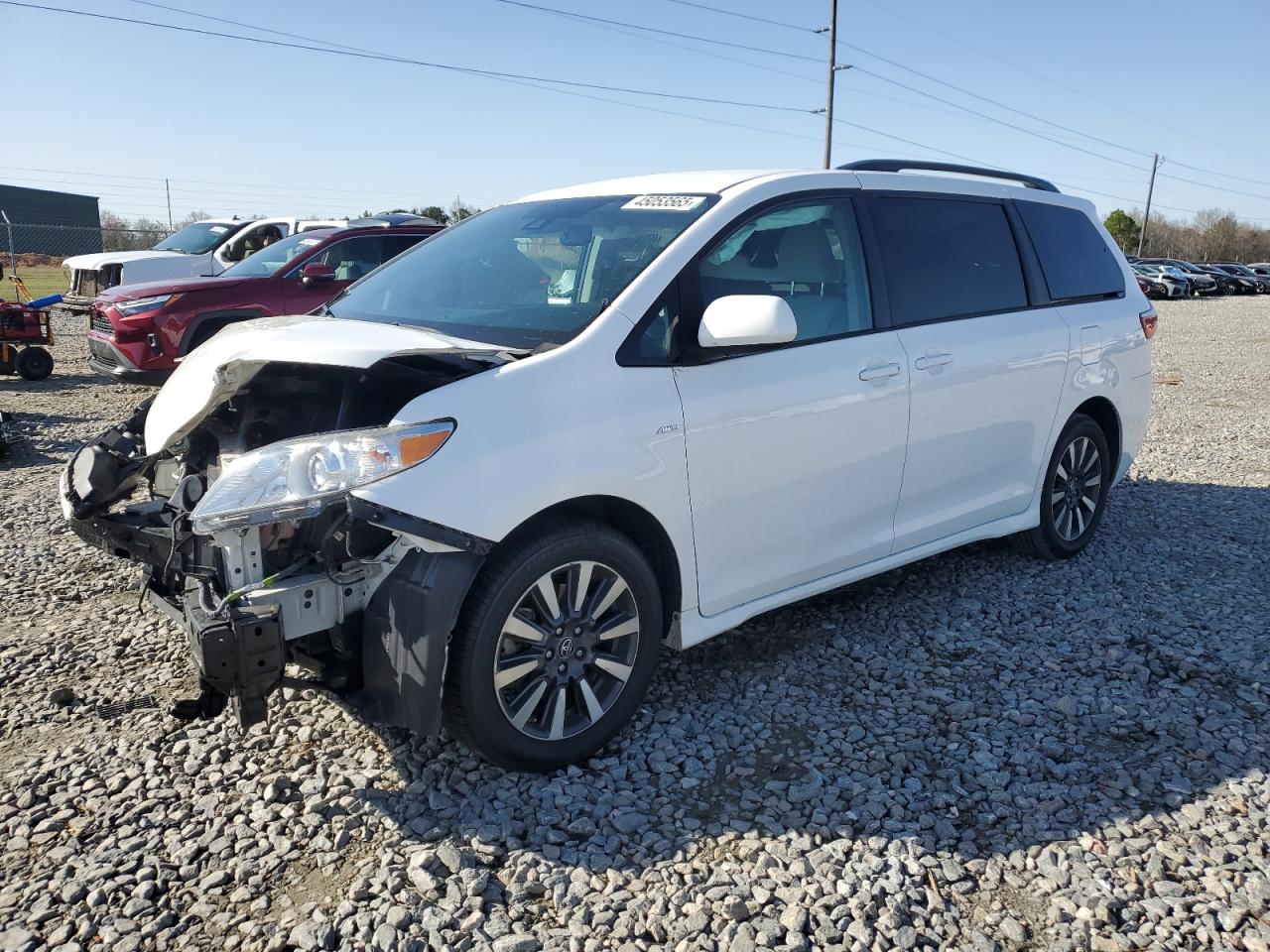 2018 Toyota Sienna - Image 1