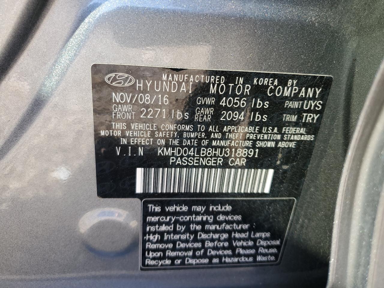 2017 Hyundai Elantra - Image 12