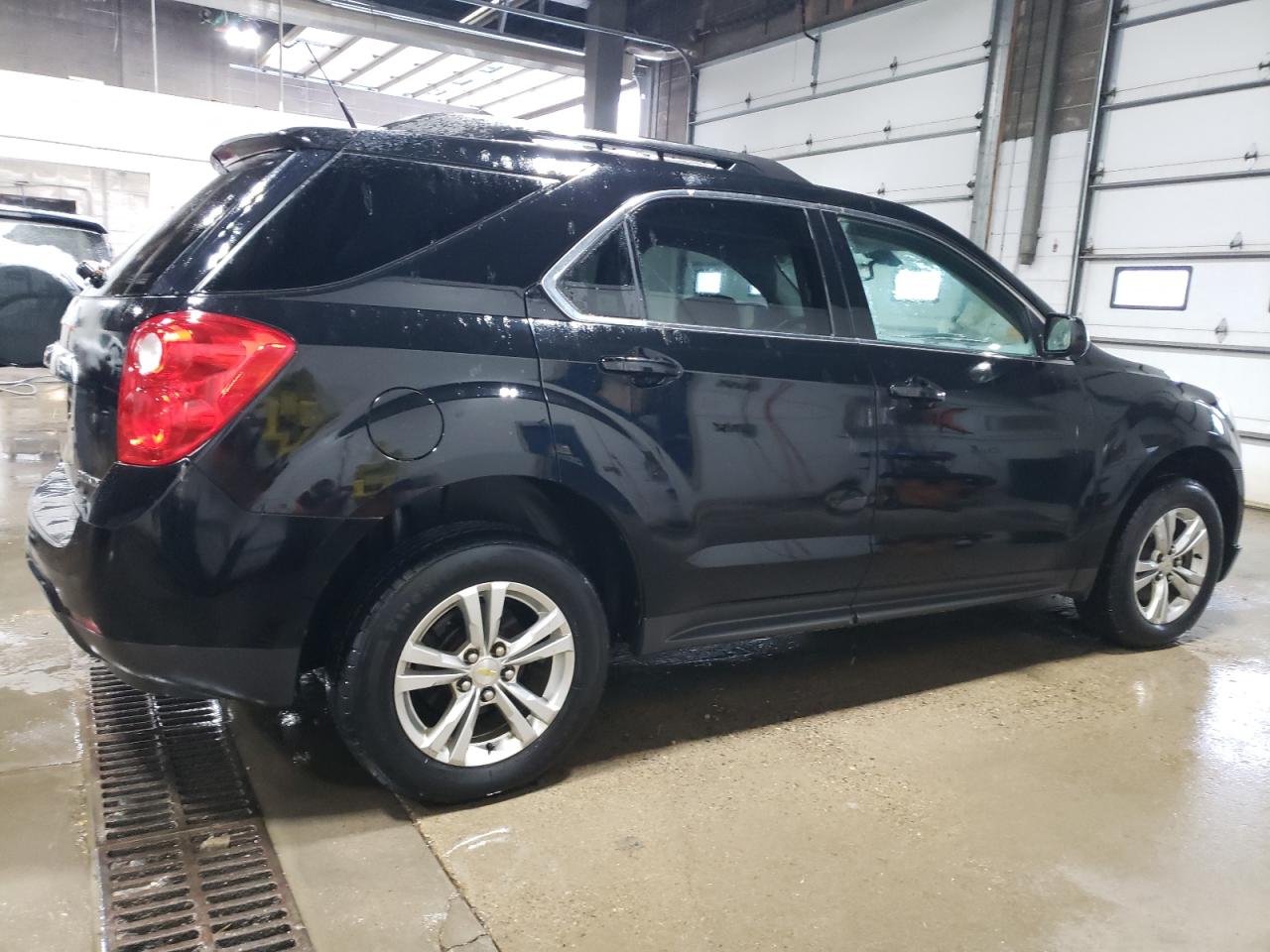 2010 Chevrolet Equinox - Image 3