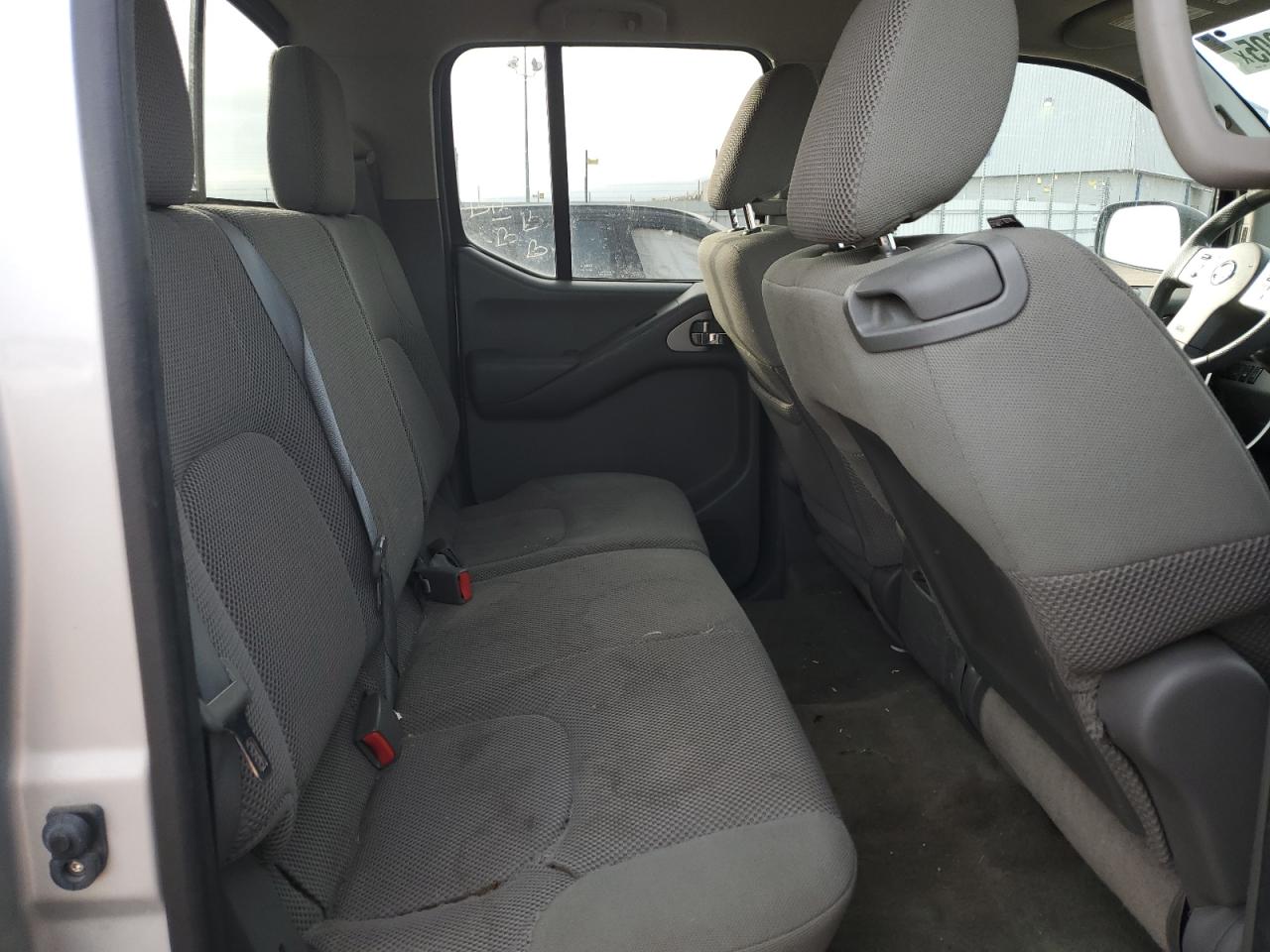2014 Nissan Navara (Frontier) - Image 10
